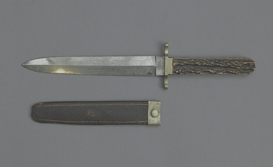 The horn-handled dagger used by Booth to stab Major Rathbone after shooting Lincoln.